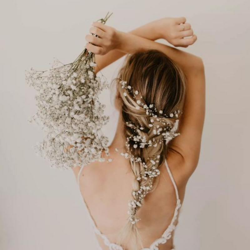 Bridal hair inspiration with Dried flowers